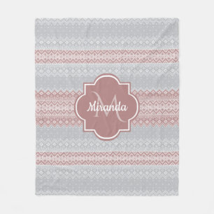 Chic Grau und Dusky Pink Strick Streifen und Monog Fleecedecke