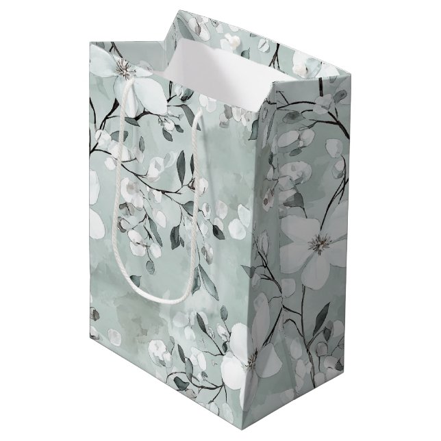 Chic Gray White Blue Floral Brautparty Mittlere Geschenktüte (Vorderseite Schrägansicht)