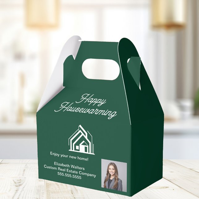 Chic Green Real Estate Agent Photo Housewarming Geschenkschachtel (Von Creator hochgeladen)