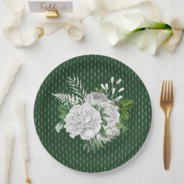 Chic Green White Roses Floral Pappteller (Hochzeit)