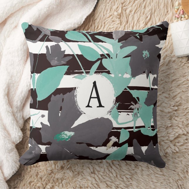 Chic Grey Aquamarin Floral Stripe Monogrammatische Kissen (Decke)