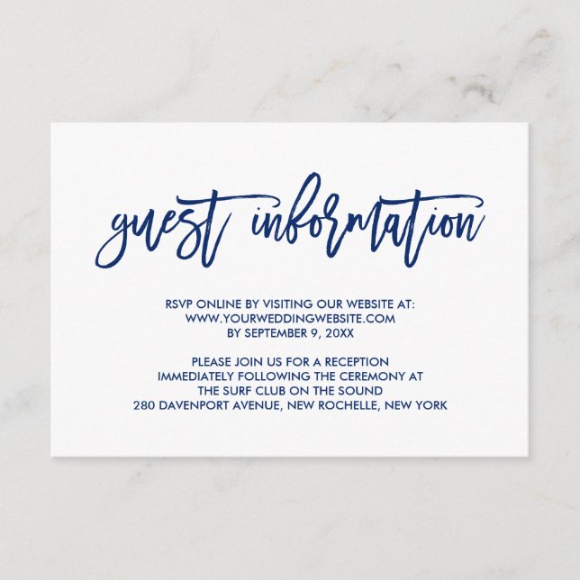 Chic Hand Lettered Navy Wedding Guest Information Begleitkarte (Vorderseite)