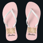 Chic-Imitat-Goldbraut, die Bachelorette Wedding Flip Flops<br><div class="desc">Elegant,  Chic und modernes Imitat druckt GoldKontur-Rosen-Quarzrosa,  drehen Brautandenken Reinfälle um. Dieser klassische und hoch entwickelte Entwurf ist für die noble,  modische und stilvolle Braut perfekt. Tragen Sie sie zu Ihrem Junggeselinnen-Abschied oder zu jedem möglichem Vorhochzeit Ereignis. Aller Fotodruckentwurf.</div>