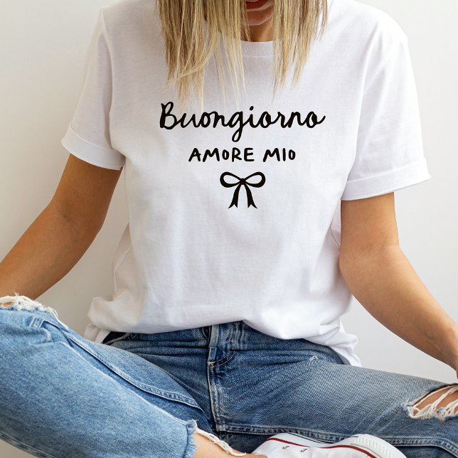 Chic Italian Bow Coquette | Buongiorno Amore Mio T-Shirt (Von Creator hochgeladen)