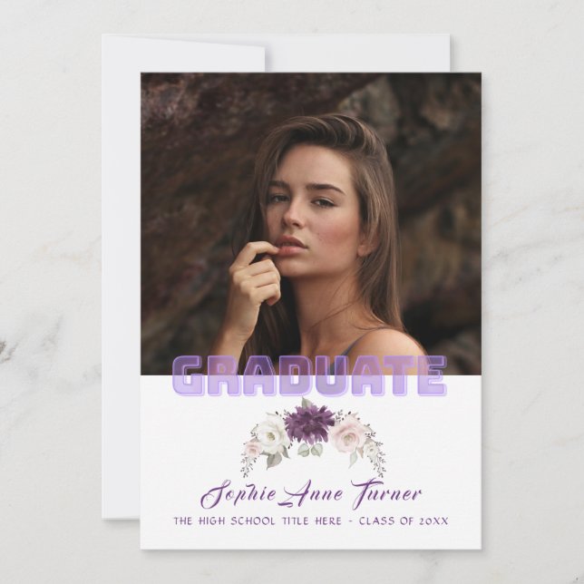 Chic Lavender Floral Plum Lila Foto Abschluss Einladung (Vorderseite)