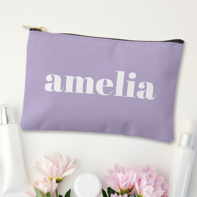 Chic Lavender Lila Monogram Zubehörtasche (Von Creator hochgeladen)
