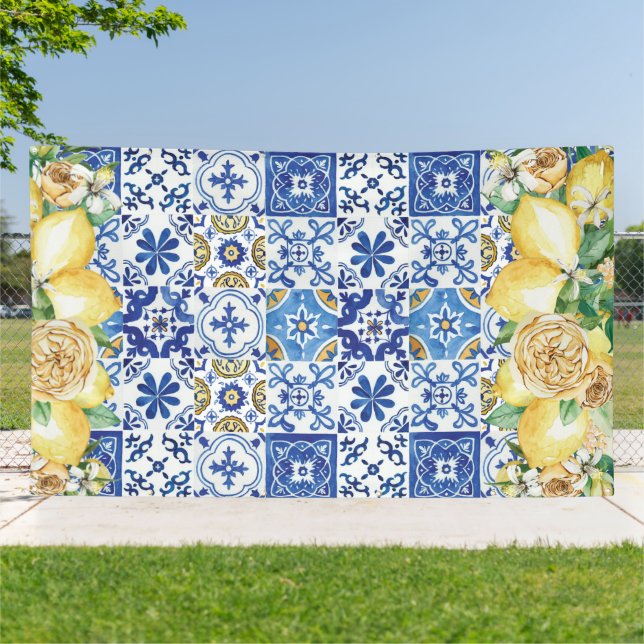 Chic Lemon Floral Meditteranean Mosaik Tiles Banner (Außenbereich)