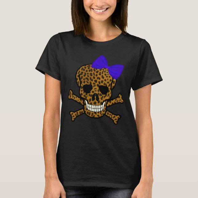 Chic Leopard Print Pirate Skull Blue Bow T-Shirt (Vorderseite)