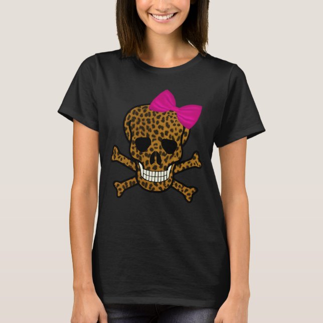 Chic Leopard Print Pirate Skull Pink Bow T-Shirt (Vorderseite)