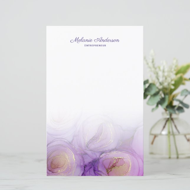 Chic Lila Abstraktes Blumengestationspapier (Stehend Vorderseite)