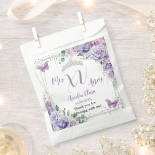Chic Lila Lilac Floral Butterfliegen Quinceañera Geschenktütchen