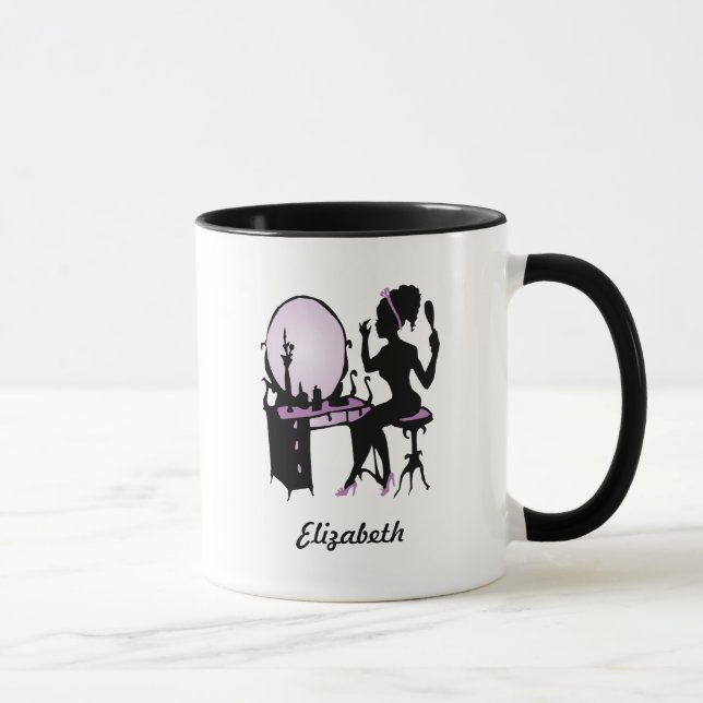 Chic-lila und schwarze Fraufashionista-Silhouette Tasse (Rechts)