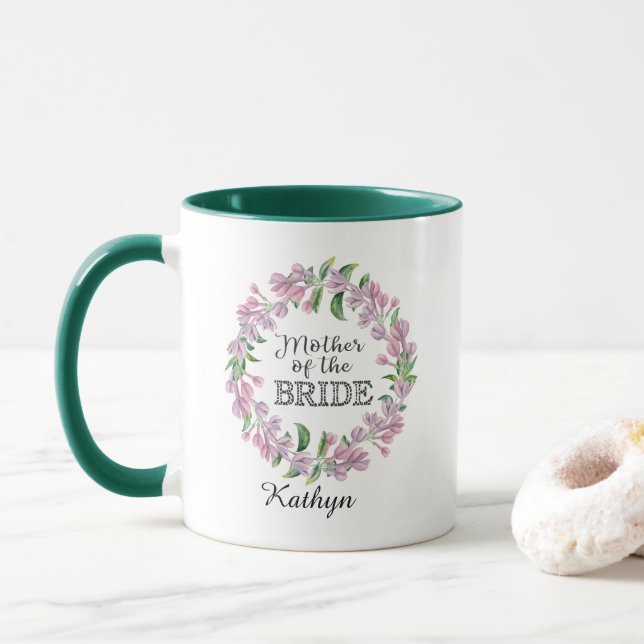Chic Lilac Wreath Mother of the BRIDE Typografy Tasse (Mit Donut)