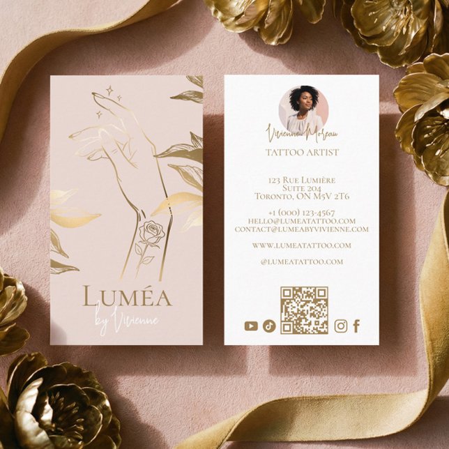 Chic Luxury Blush Pink Gold Tattoo Studio Artist Visitenkarte (Chic Luxury Blush Pink Gold Tattoo Studio Artist Business Card)