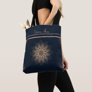 Chic Mandala Mit Monogramm