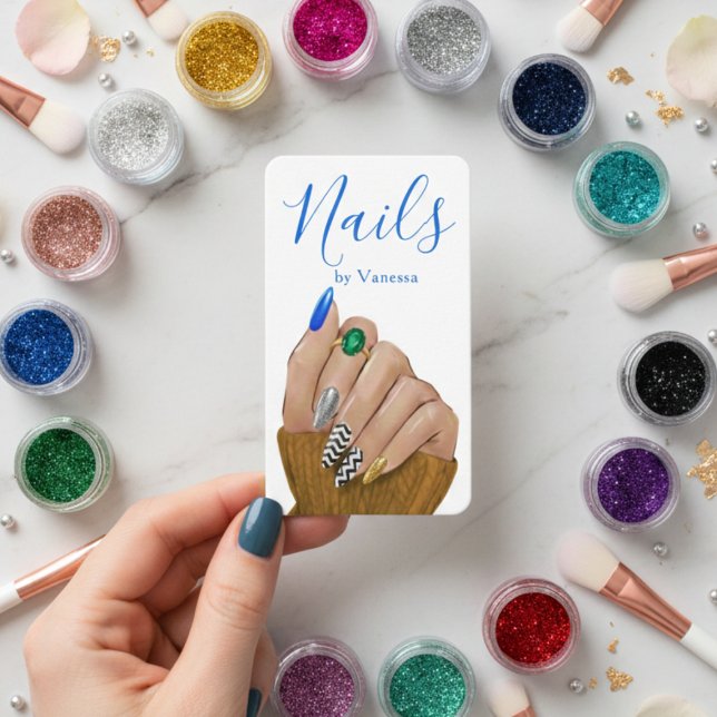 Chic Manicurist Stylish Nail Technician QR Code Visitenkarte (Von Creator hochgeladen)