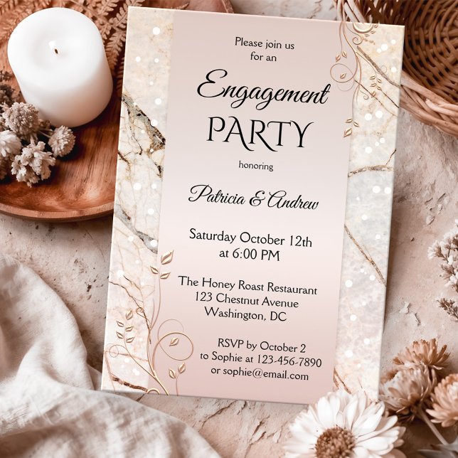 Chic Marble Blush Pink Verlobung Einladung (Engagement invitation featuring rose gold floral swirls on blush pink and marble )