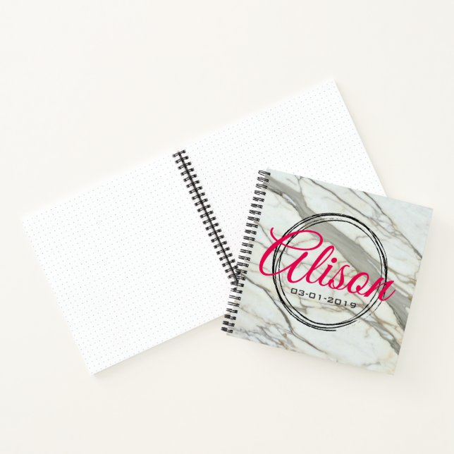 Chic-Marmor-Textur personalisierter Name/Geburtsta Notizbuch (Innenseite)