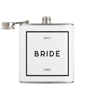 Chic Minimal French Black & White Bride Name Flachmann