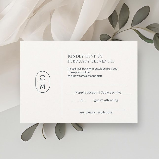 Chic Minimalist Monogram Wedding RSVP Karte (Von Creator hochgeladen)