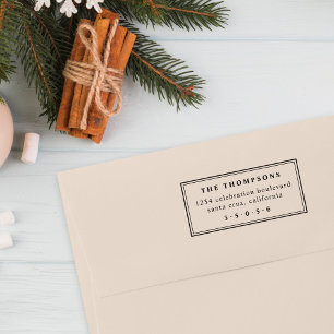 Chic Minimalistisch Typografy Family Rücksendeadre Permastempel
