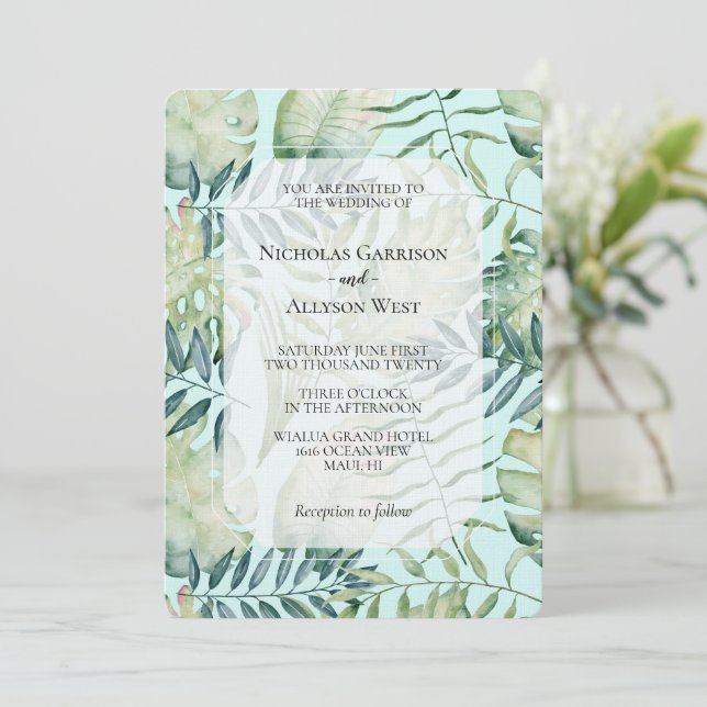 Chic Mint Tropical Green Blätter Hochzeit Einladung (Stehend Vorderseite)