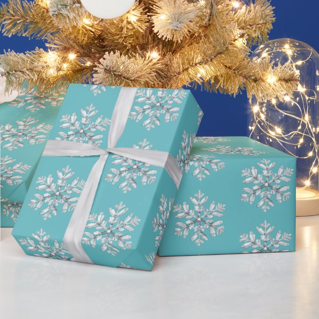 Chic Mint White Snowflakes Christmas Geschenkpapier (Feiertage)