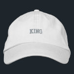 Chic mit auffallendem besticktem King-White-Hat Bestickte Baseballkappe<br><div class="desc">Dieses bestickte weiße Baumwoll-Kappe mit dem ikonischen "King"-Text bietet eine elegante und komfortable Option für den täglichen Gebrauch. Das verstellbare Gurtband sorgt für eine perfekte Passform für den Komfort des ganzen Tages.</div>