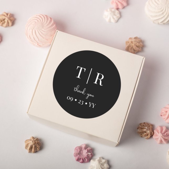 Chic Mit Monogramm Black and White Wedding Vielen  Runder Aufkleber (Von Creator hochgeladen)