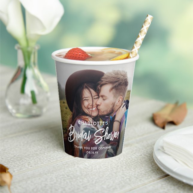 Chic Modern Script 2 Foto Minimales Brautparty Pappbecher (In Situ)
