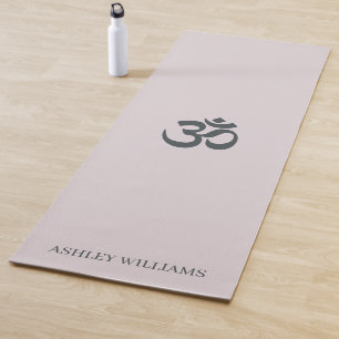 Chic Monogram Om Symbol Pastell Lila Yoga Mat Yogamatte