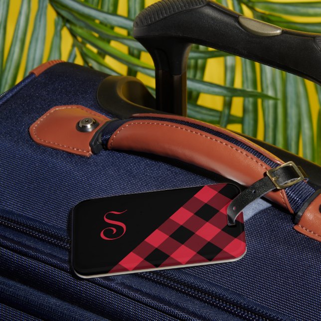 Chic Monogram Red Black Buffalo Karo Geometric Gepäckanhänger (Vorderseite Insitu 3)