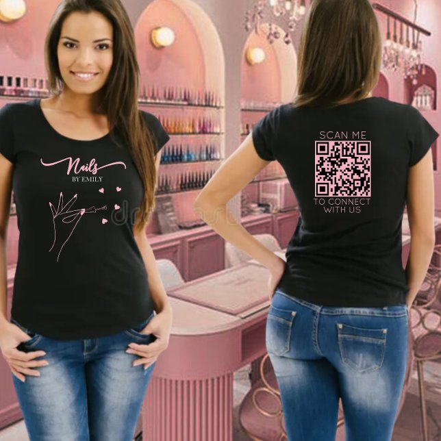 Chic Nail Salon Manicurist Hand Custom T-Shirt (Von Creator hochgeladen)