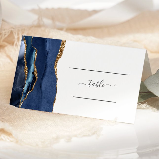 Chic Navy Blue Gold Agate Wedding Table Platzkarte (Von Creator hochgeladen)