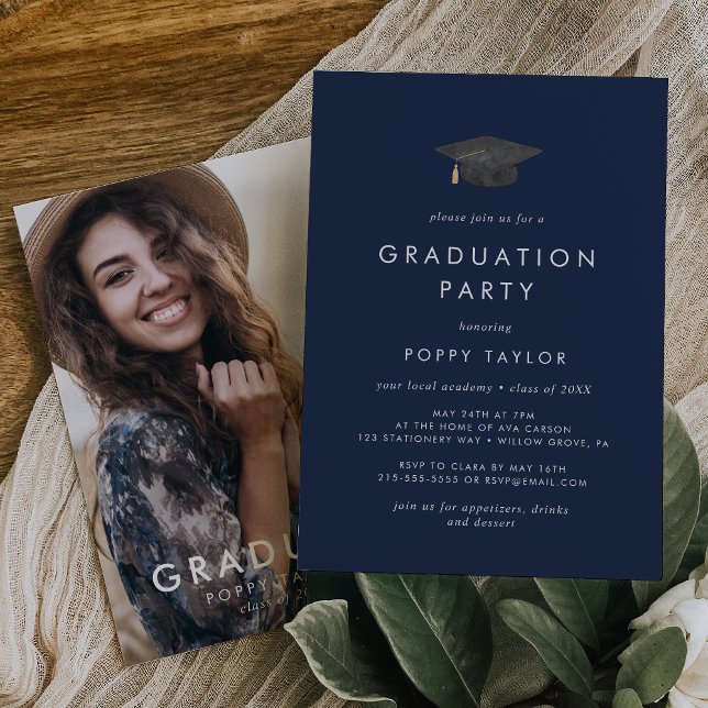 Chic Navy Blue Grad Cap Foto Graduation Party Einladung (Von Creator hochgeladen)