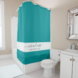 Chic Newlywed Mrs. Tropical Green Monogram Duschvorhang