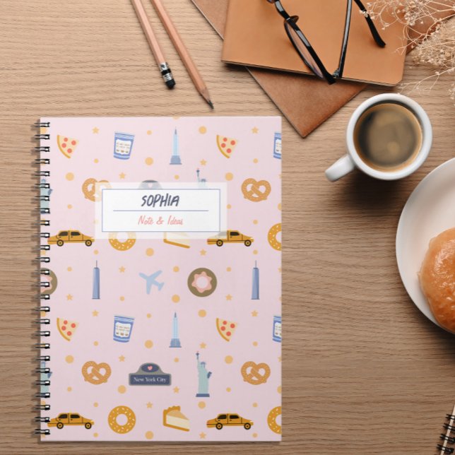 Chic NYC Muster Pink Name Spiral Notebook Notizblock (Von Creator hochgeladen)