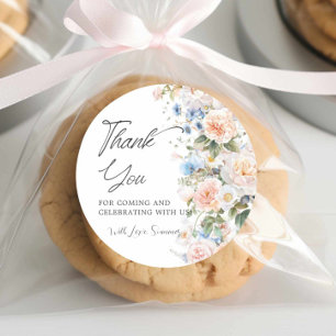 Chic Pastel Blush White Blue Floral Brautparty Runder Aufkleber