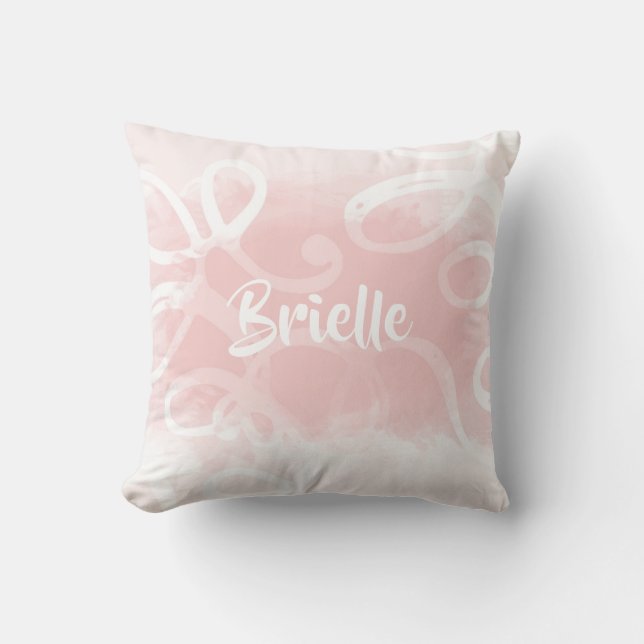 Chic Pastel Pink Aquarell Wirbel mit Namen Kissen (Vorderseite)