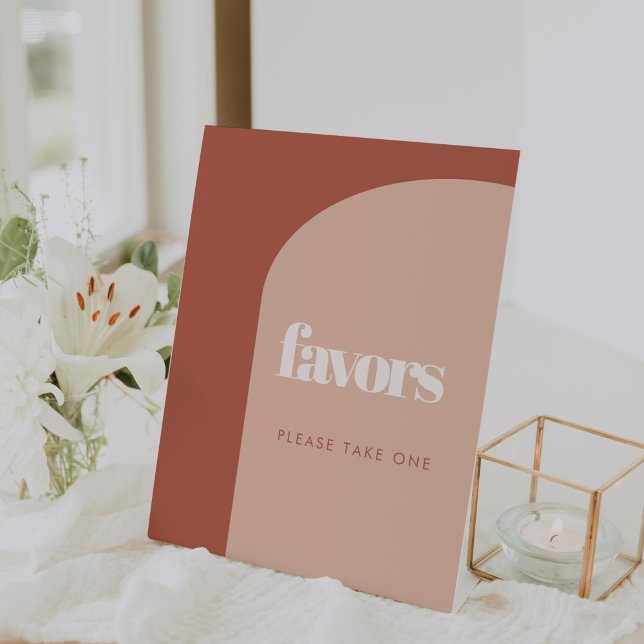 Chic peach terracotta arch Gastgeschenke Hochzeite Sockelschild (Von Creator hochgeladen)