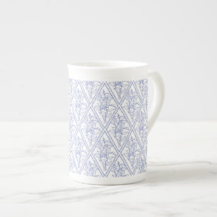Chic Periwinkle Blue White Floral Diamond Muster Prozellantasse