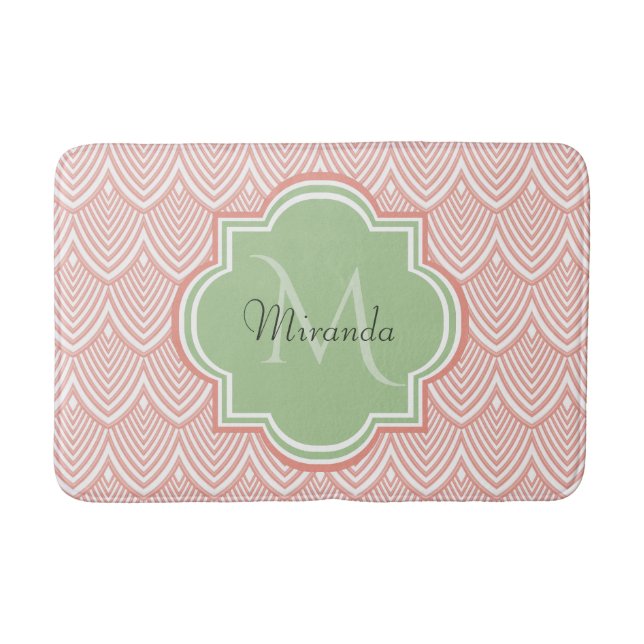 Chic Pink Arched Scallops Soft Green Monogram Name Badematte (Vorderseite)