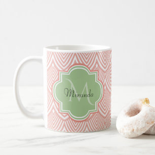 Chic Pink Arched Scallops Soft Green Monogram Name Kaffeetasse