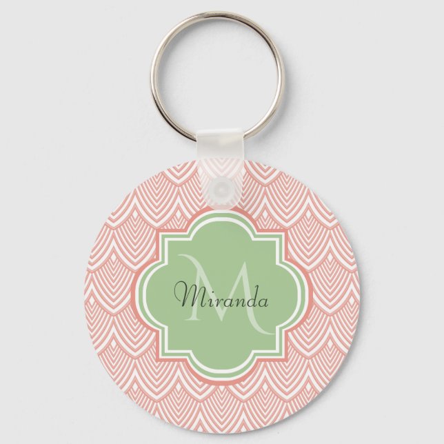 Chic Pink Arched Scallops Soft Green Monogram Name Schlüsselanhänger (Vorderseite)