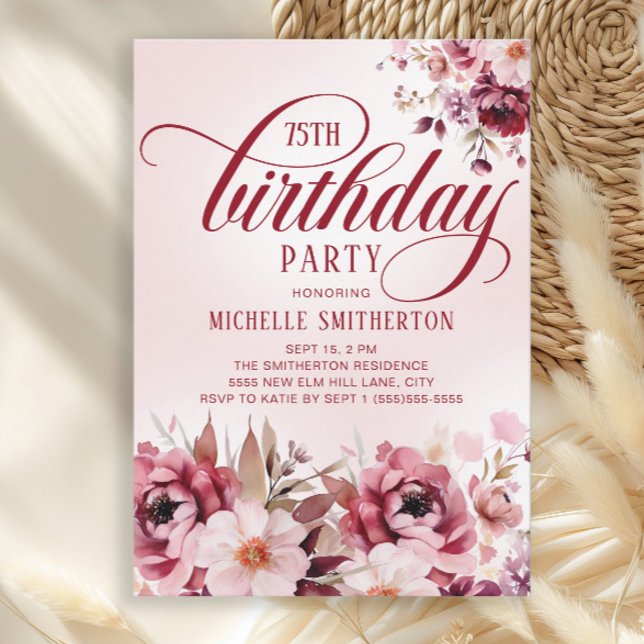 Chic Pink Burgundy Floral Glam 75th Birthday Einladung (Burgundy and pink watercolor floral 75th birthday party invitation)