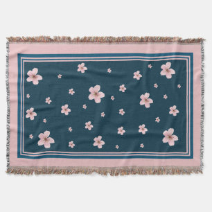 Chic Pink Floral Pattern - Navy Blue Background Decke