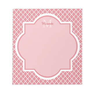 Chic Pink Quatrefolie Monogramm mit Name Notizblock