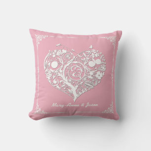 Chic Pink & White Heart Dekorator Kissen