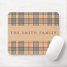 Chic Plaid Warm Tan | Anpassbarer Familienname Mousepad