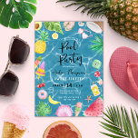 Chic Pool Party Sommer Süß 16 Geburtstag Einladung<br><div class="desc">Ein modernes und schicke Schwimmbad Party Sommergeburtstag Einladung für 16 . Geburtstag mit lustigen und farbenfrohen Aquarellelementen wie tropische Blätter,  Kokosnuss,  Sonnenbrillen,  Ananas,  Popeln,  Muscheln,  Kamera,  Blume,  Avocado,  Wassermelone,  Donut,  Kirsche und Cocktail trinken. Im Hintergrund befindet sich ein blau gewelltes Wasser.</div>
